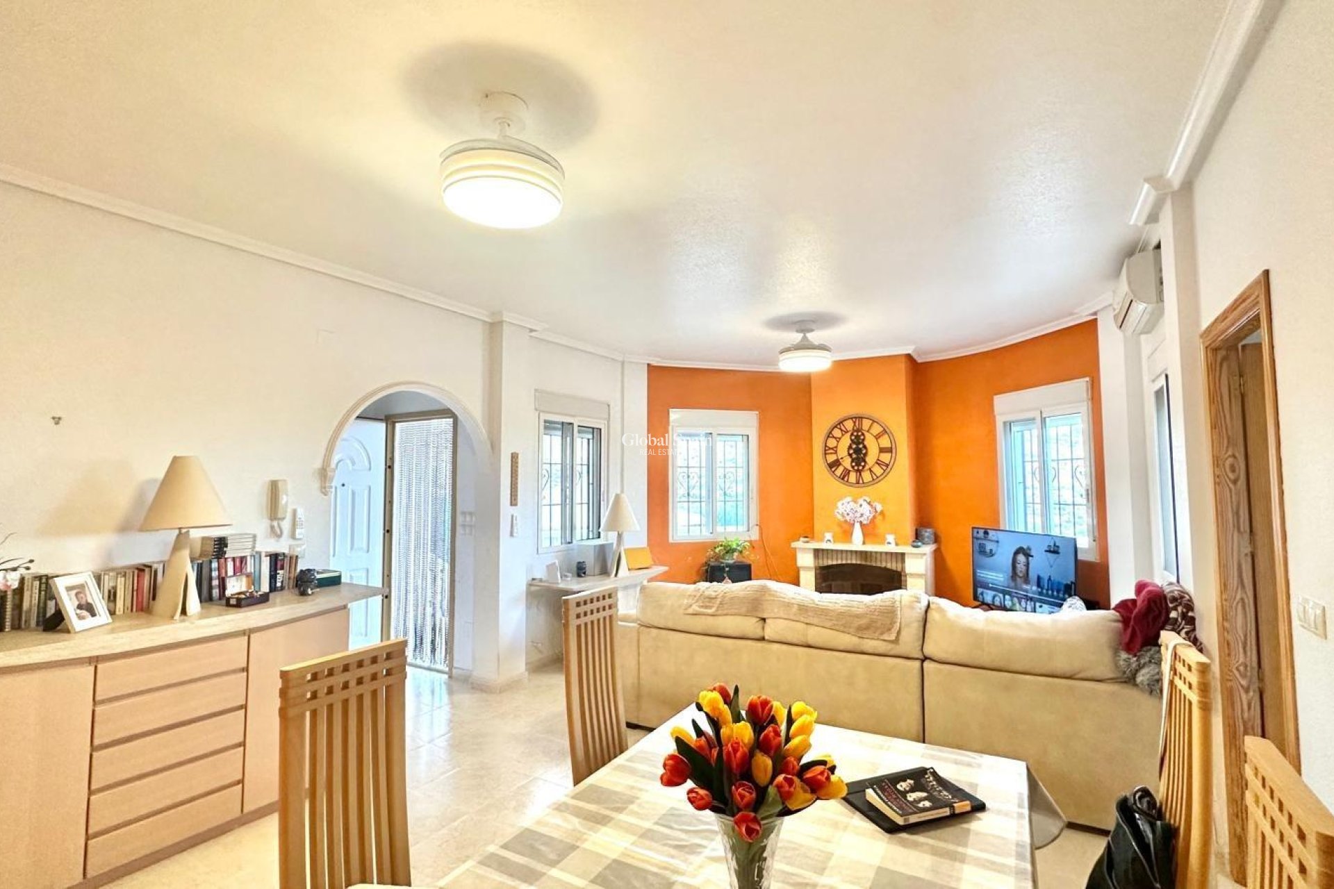 Resale - VILLA -
BIGASTRO - Comunidad Valenciana