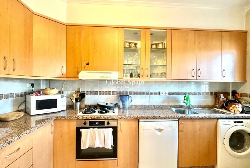 Resale - VILLA -
BIGASTRO - Comunidad Valenciana