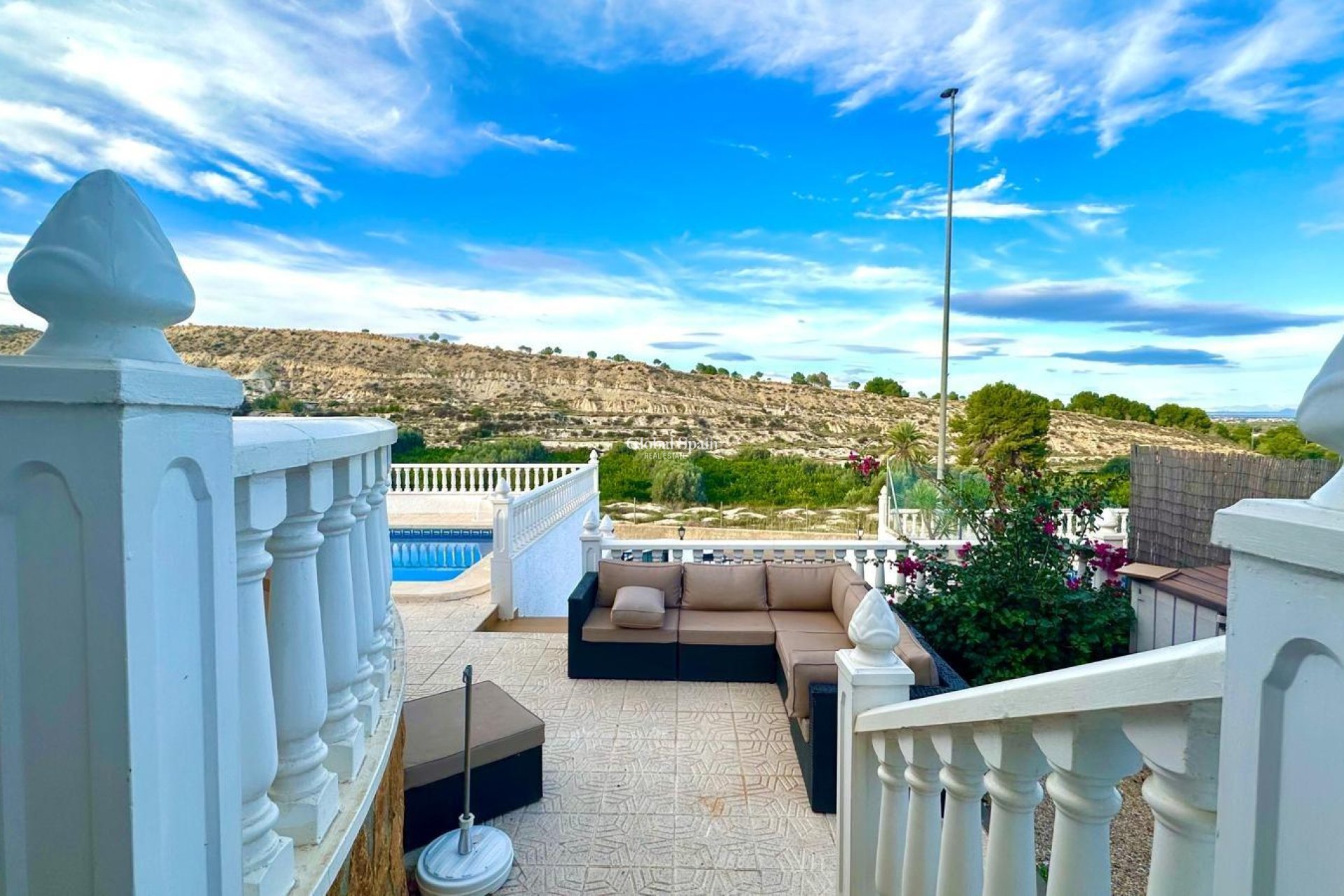 Resale - VILLA -
BIGASTRO - Comunidad Valenciana