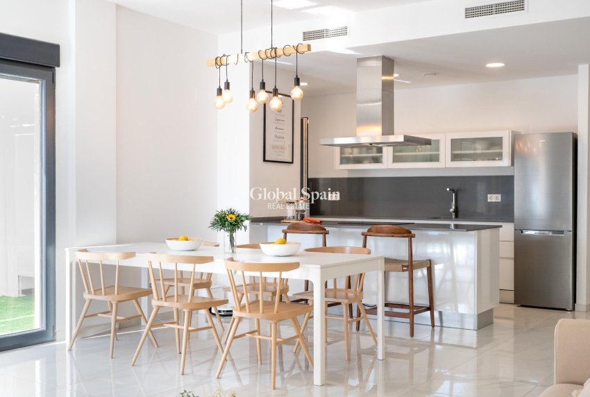 Resale - VILLA -
BIGASTRO - D6