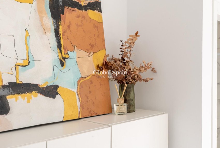 Resale - VILLA -
BIGASTRO - D6