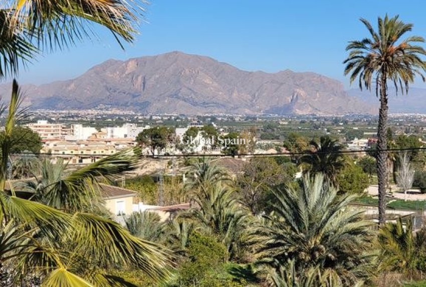 Resale - VILLA -
BIGASTRO - Inland