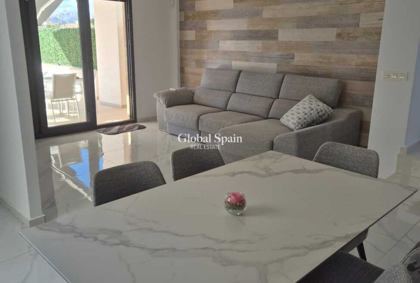 Resale - VILLA -
BIGASTRO - Inland