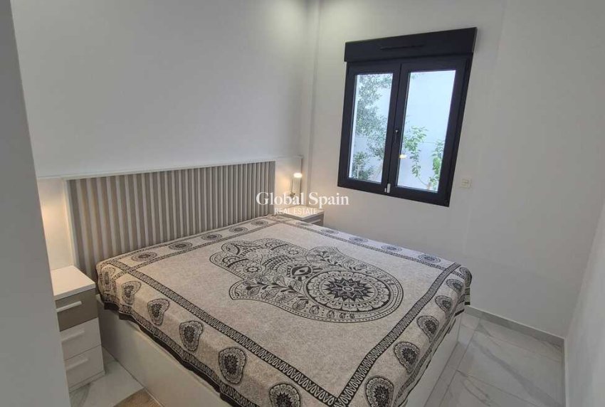 Resale - VILLA -
BIGASTRO - Inland