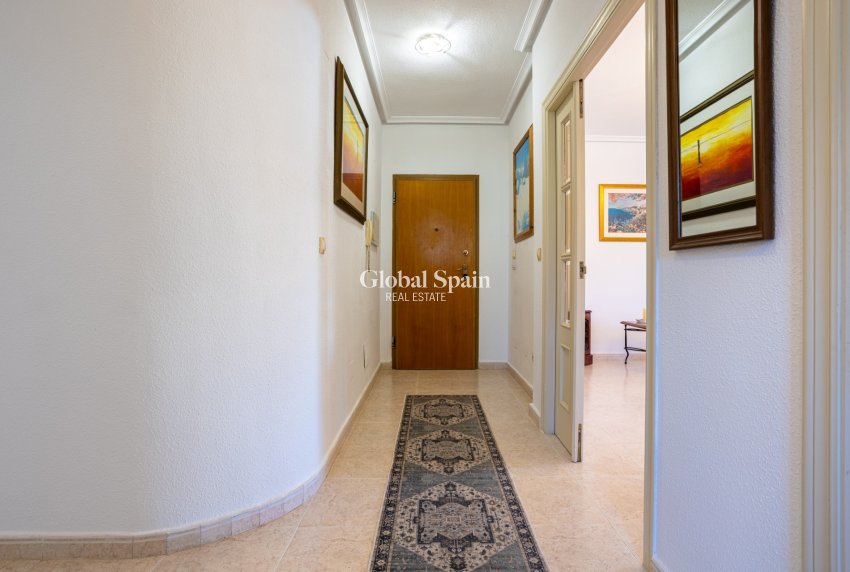 Resale - VILLA -
BIGASTRO - Inland