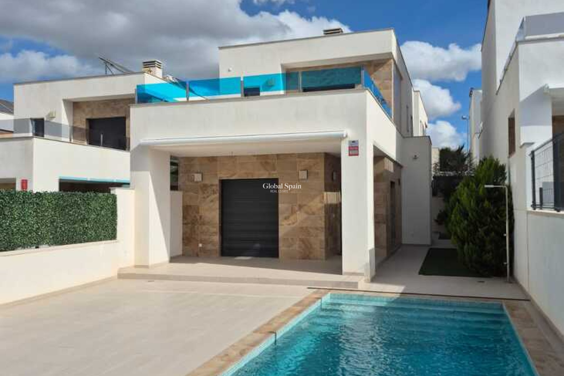 Resale - VILLA -
BIGASTRO - Inland