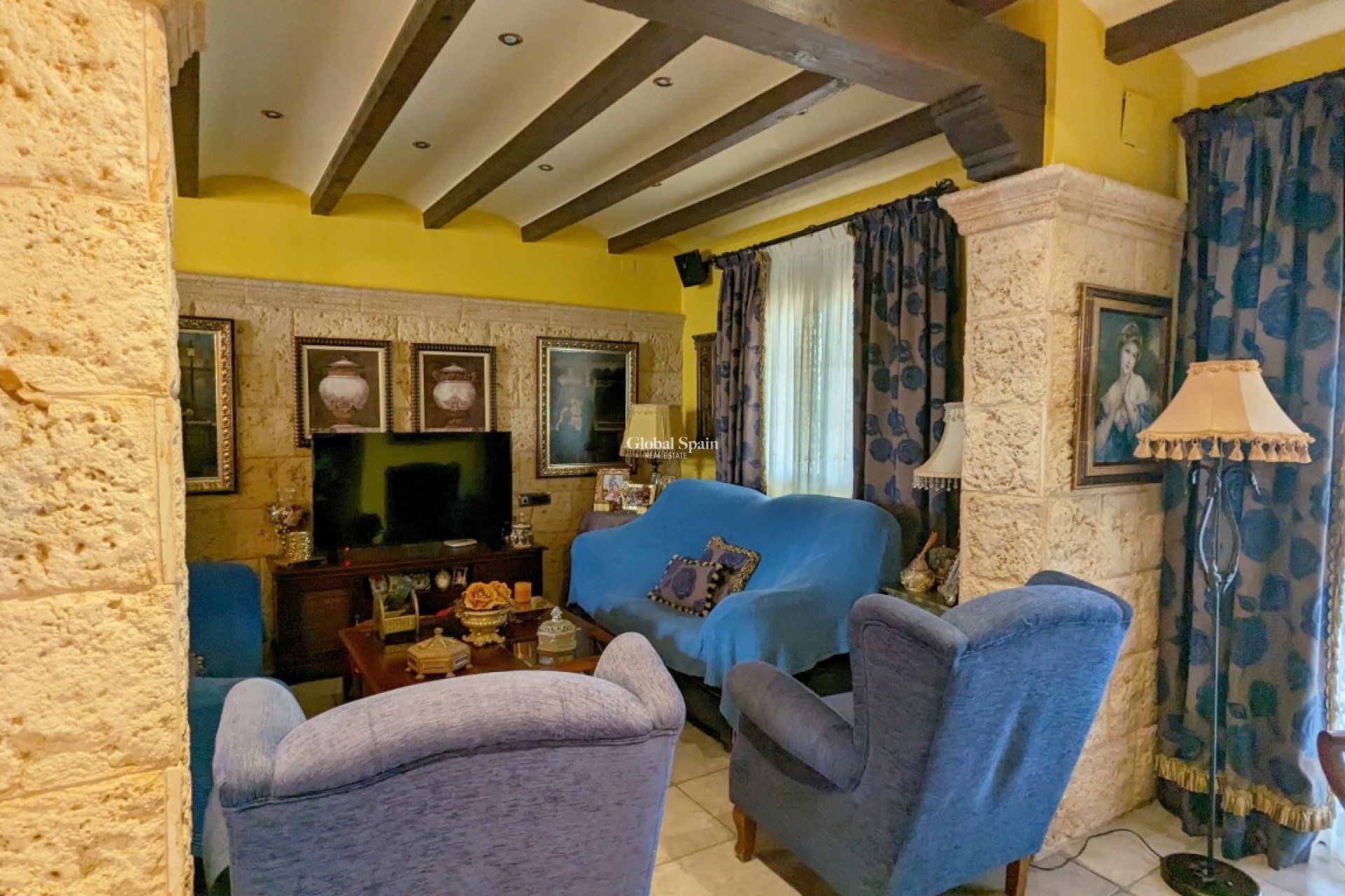 Resale - VILLA -
BIGASTRO - Inland