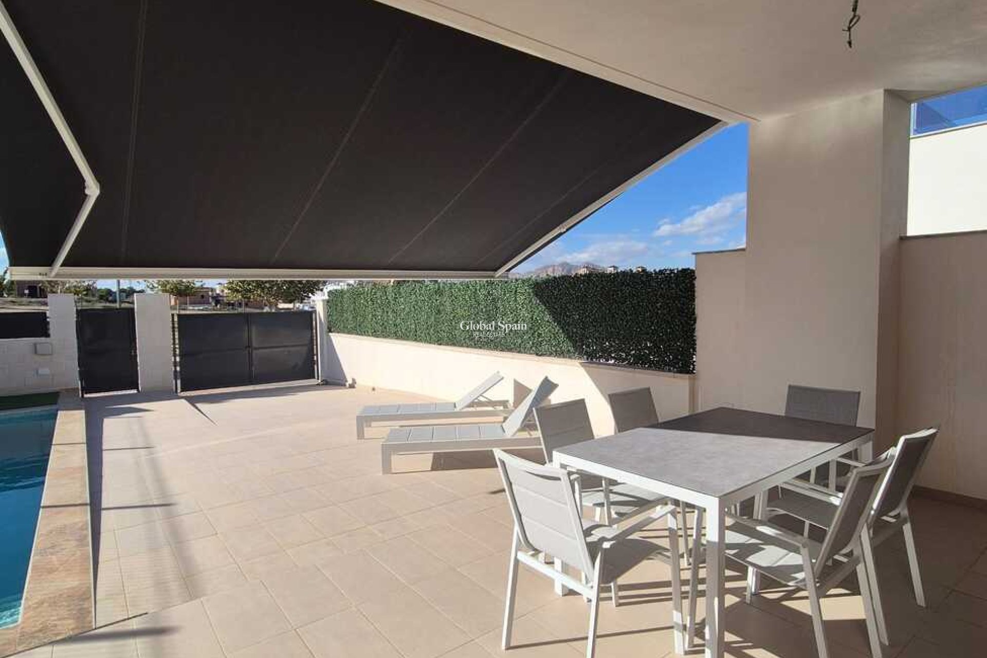 Resale - VILLA -
BIGASTRO - Inland