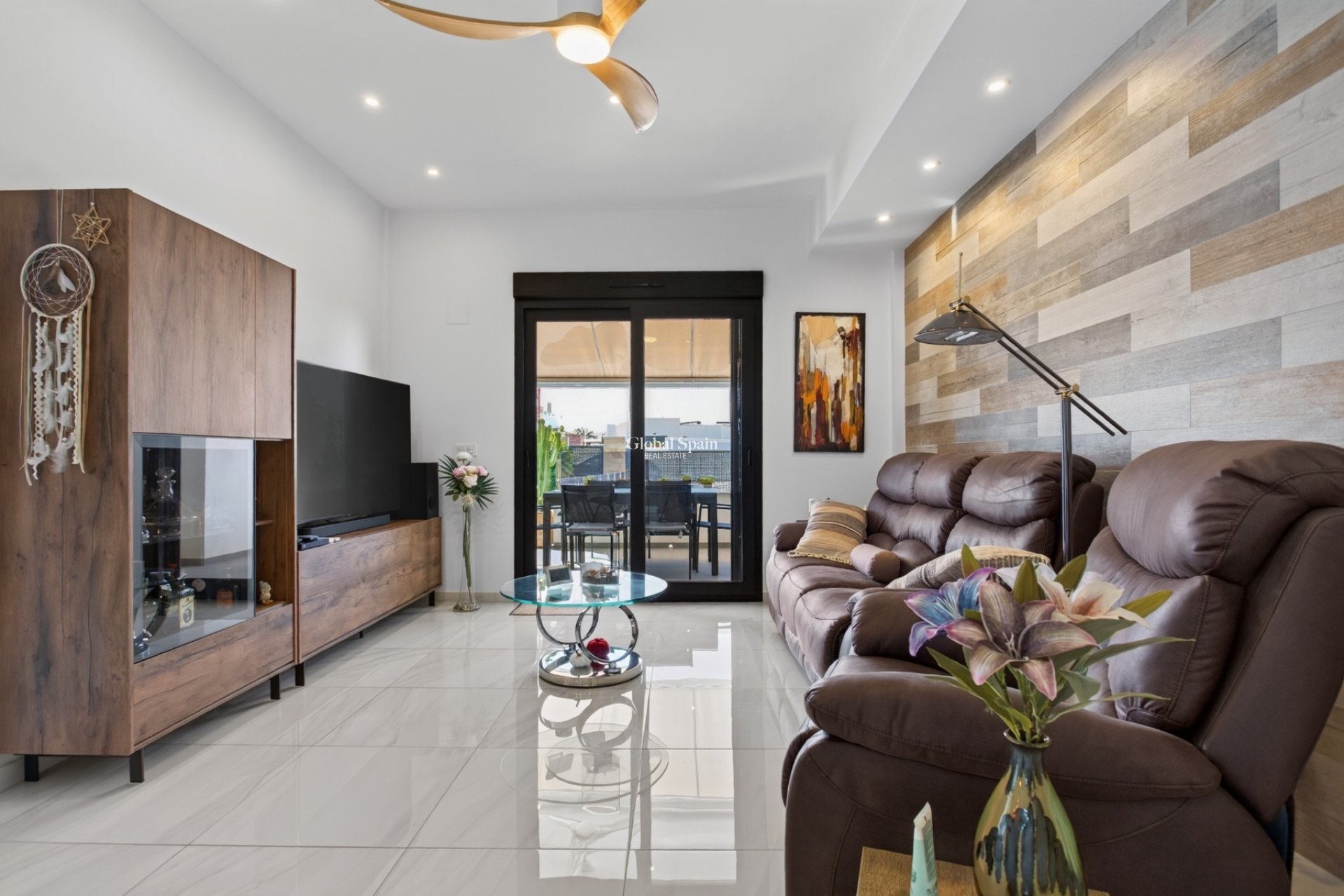 Resale - VILLA -
BIGASTRO - Inland