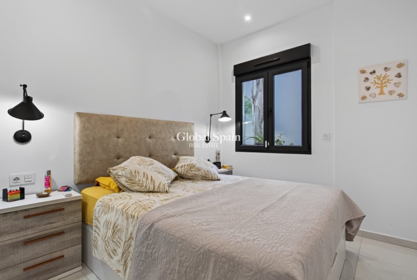 Resale - VILLA -
BIGASTRO - Inland