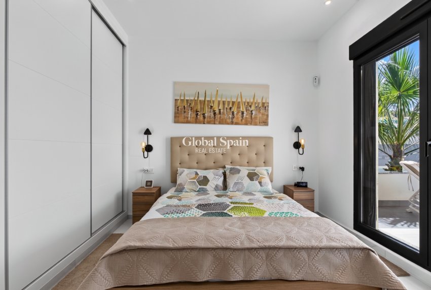Resale - VILLA -
BIGASTRO - Inland