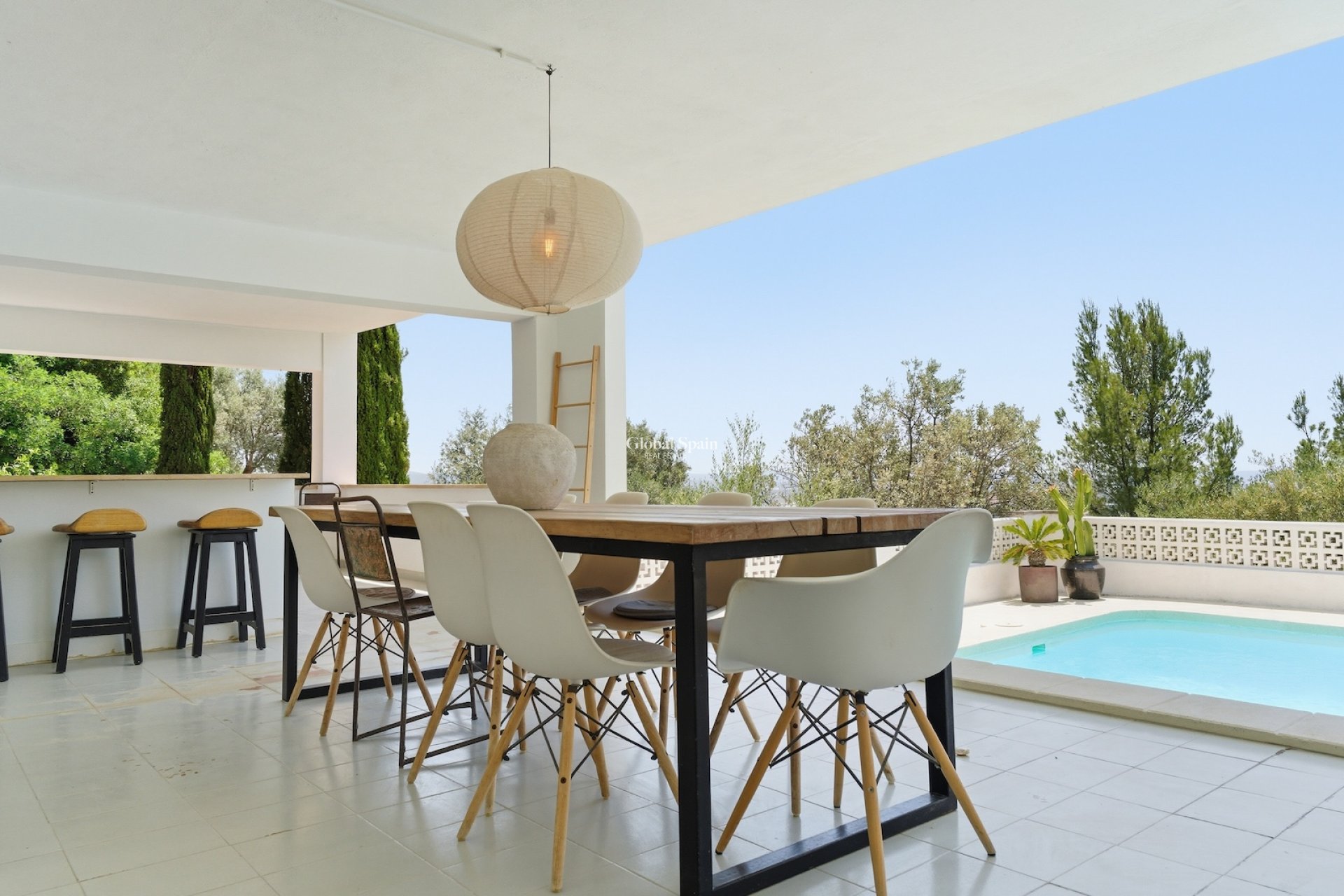 Resale - VILLA -
Bonyola - optional location detail