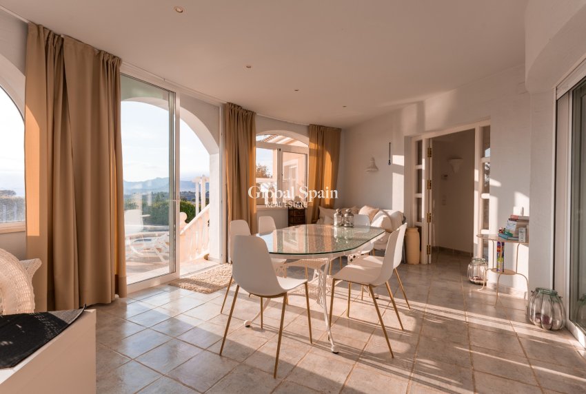 Resale - VILLA -
BUSOT - Costa Blanca