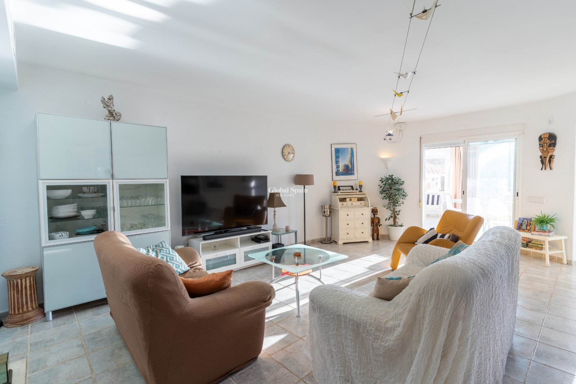 Resale - VILLA -
BUSOT - Costa Blanca