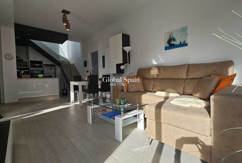 Resale - VILLA -
CABO ROIG - Costa Blanca