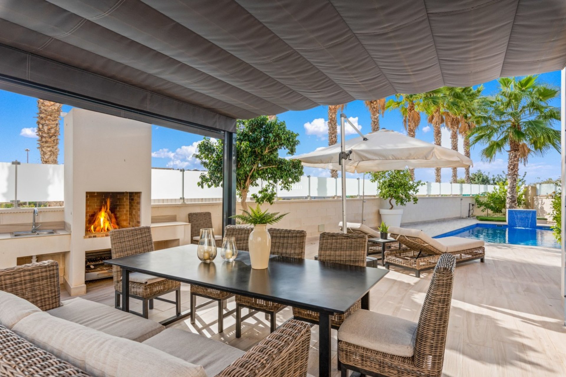 Resale - VILLA -
CABO ROIG - Costa Blanca