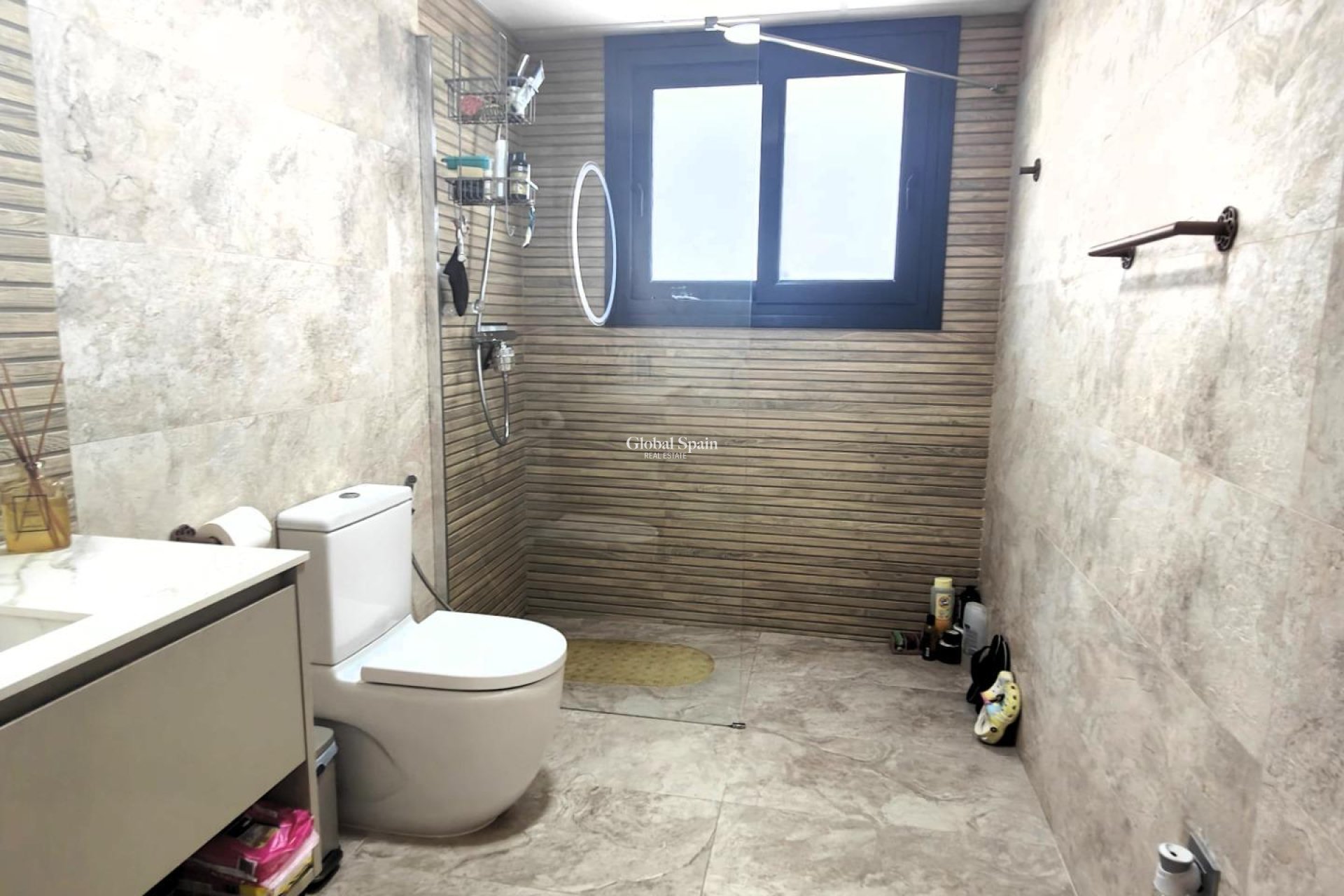 Resale - VILLA -
CABO ROIG - Costa Blanca