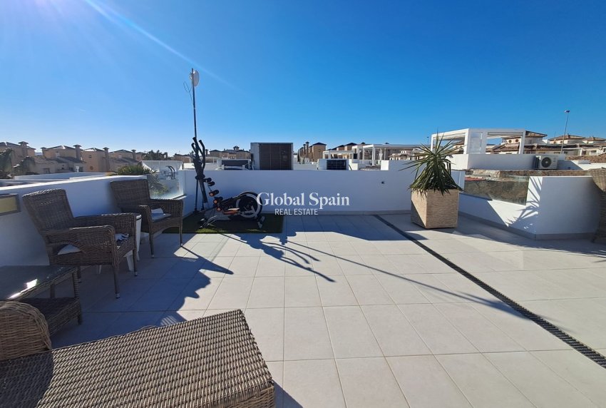 Resale - VILLA -
CABO ROIG - Costa Blanca