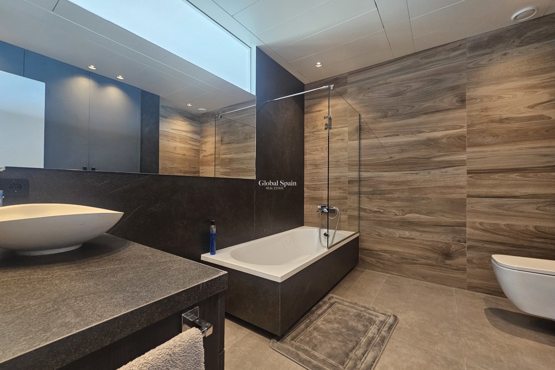 Resale - VILLA -
CABO ROIG - Costa Blanca