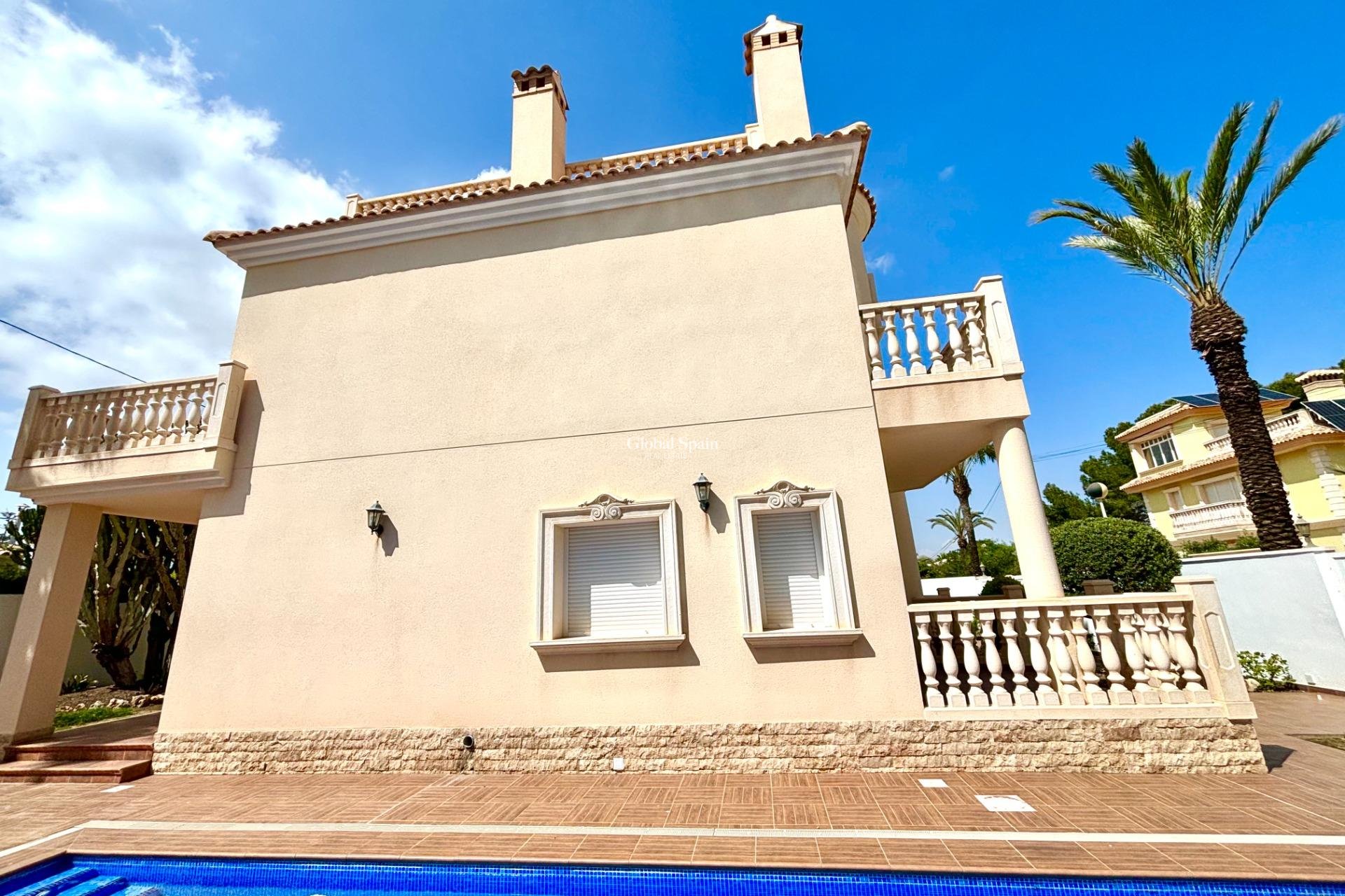 Resale - VILLA -
CABO ROIG - Costa Blanca