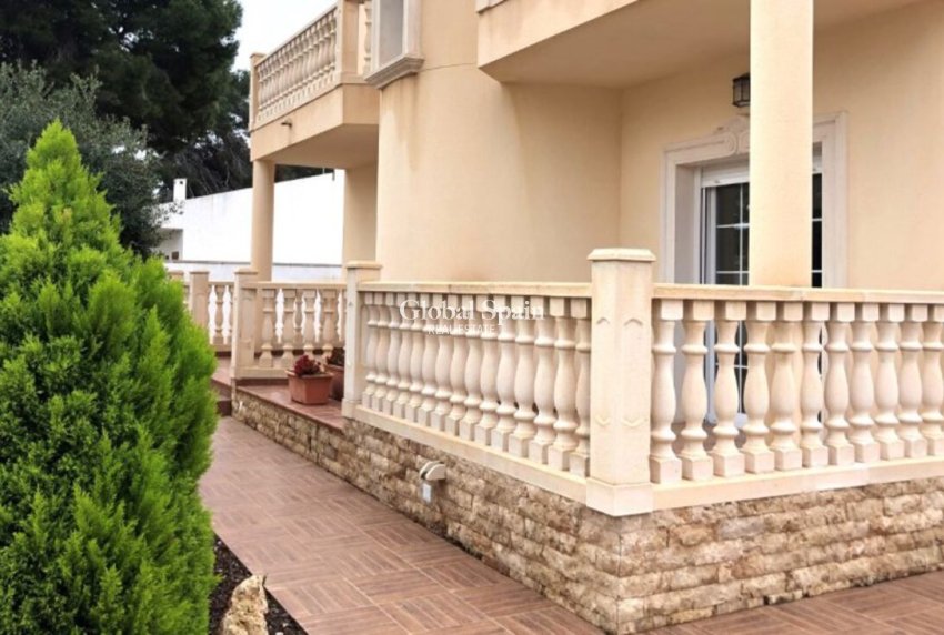 Resale - VILLA -
CABO ROIG - Costa Blanca