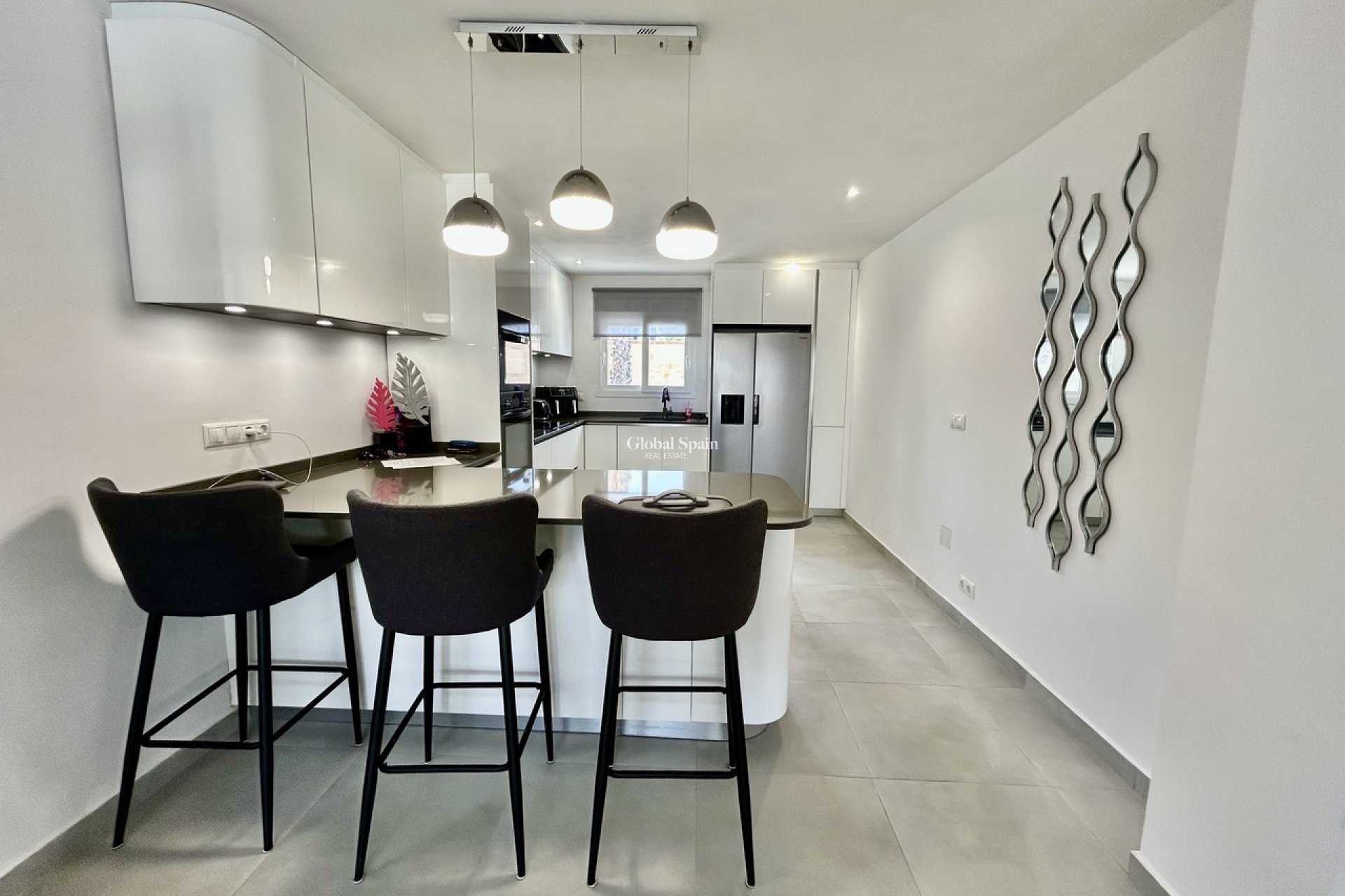 Resale - VILLA -
CABO ROIG - Costa Blanca