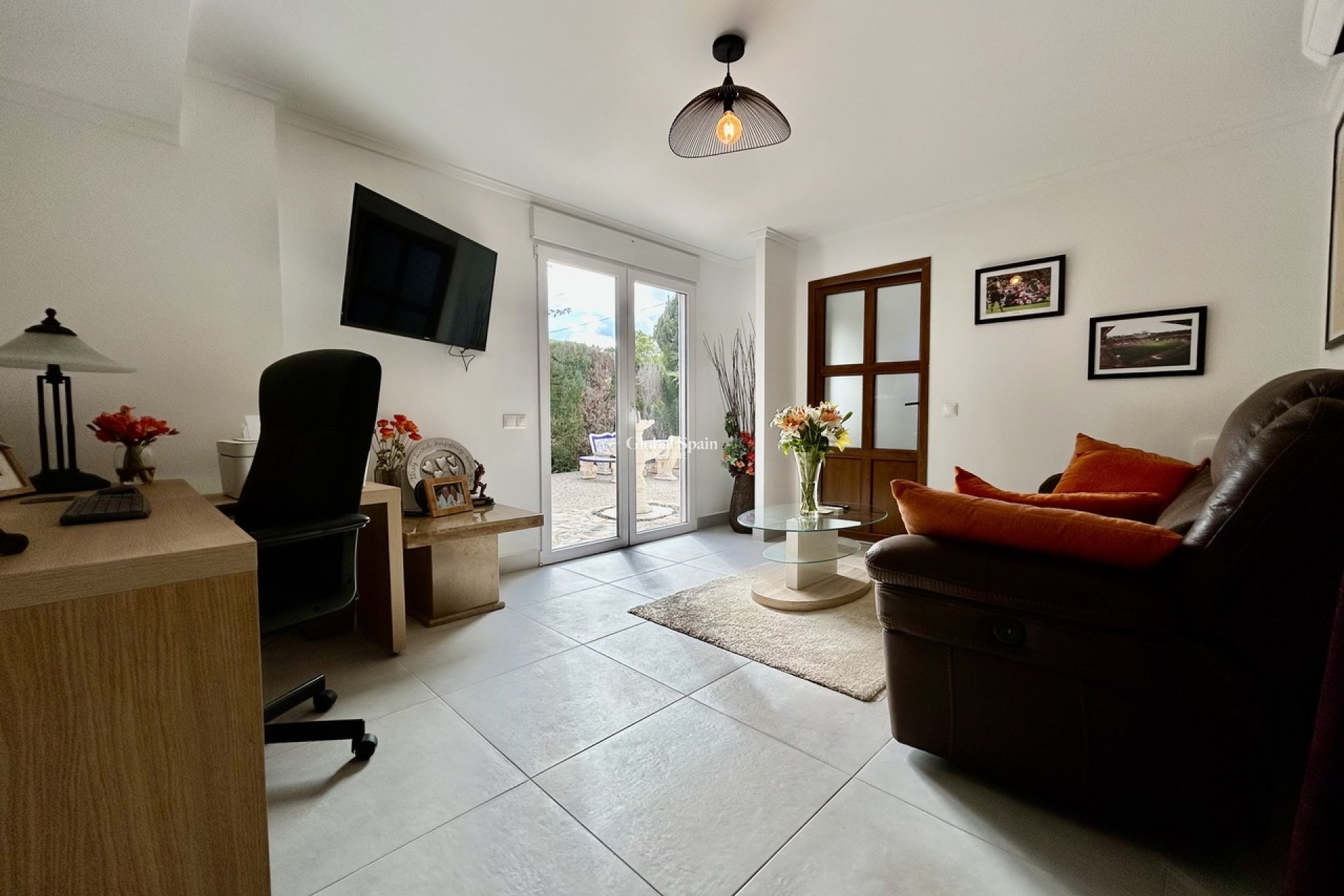 Resale - VILLA -
CABO ROIG - Costa Blanca