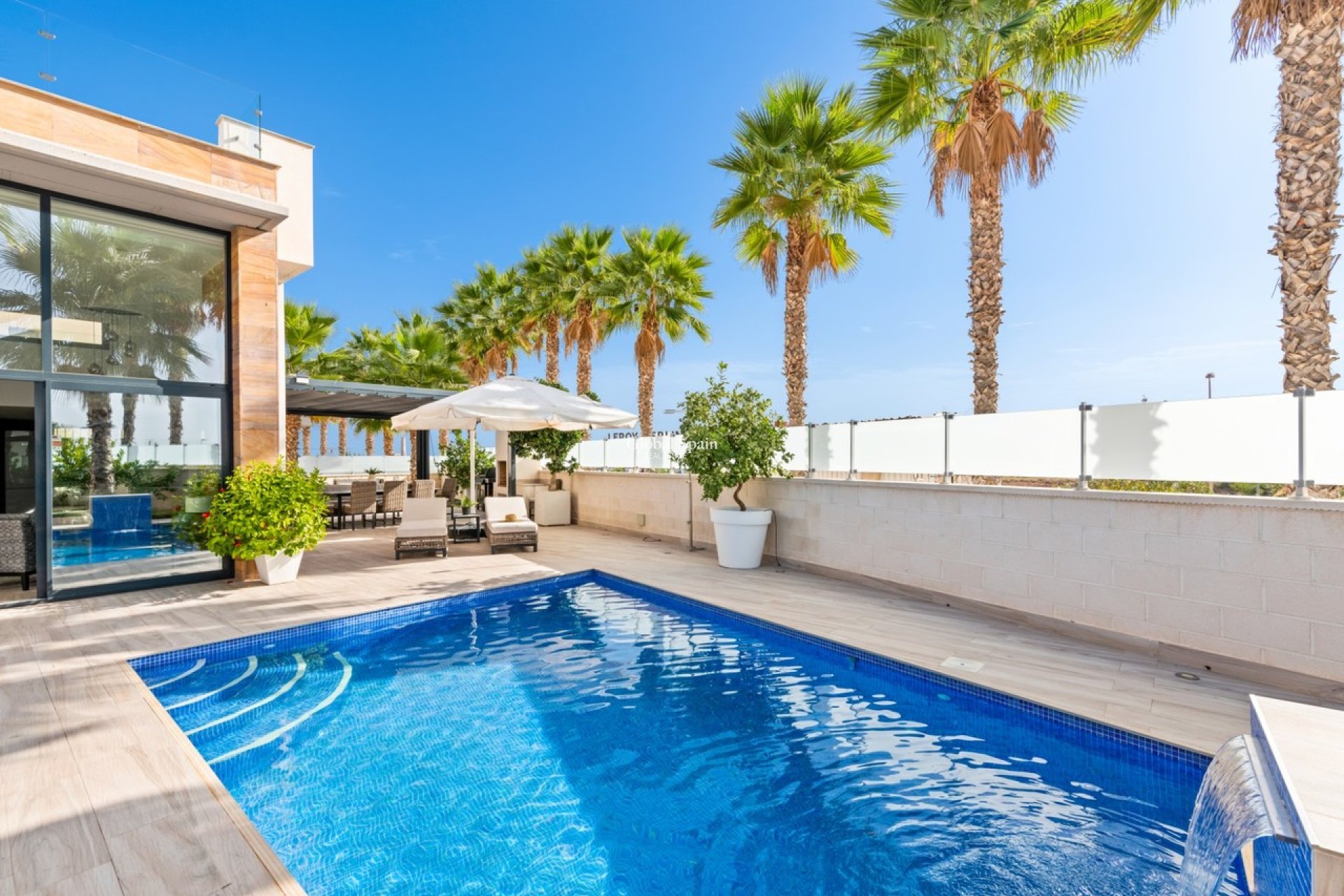 Resale - VILLA -
CABO ROIG - Costa Blanca