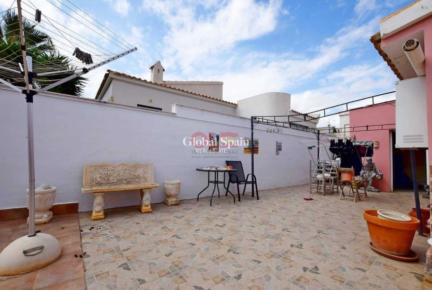 Resale - VILLA -
CABO ROIG - Costa Blanca