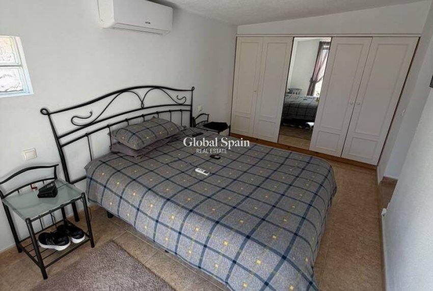 Resale - VILLA -
CABO ROIG - Costa Blanca