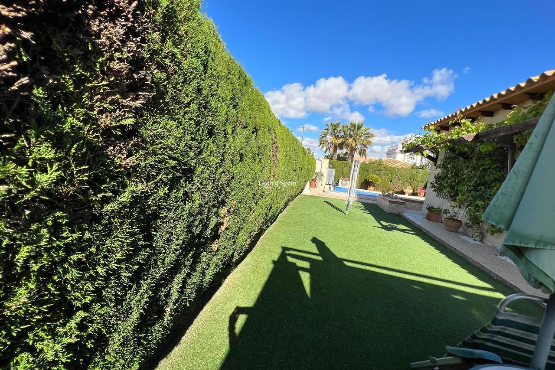 Resale - VILLA -
CABO ROIG - Costa Blanca