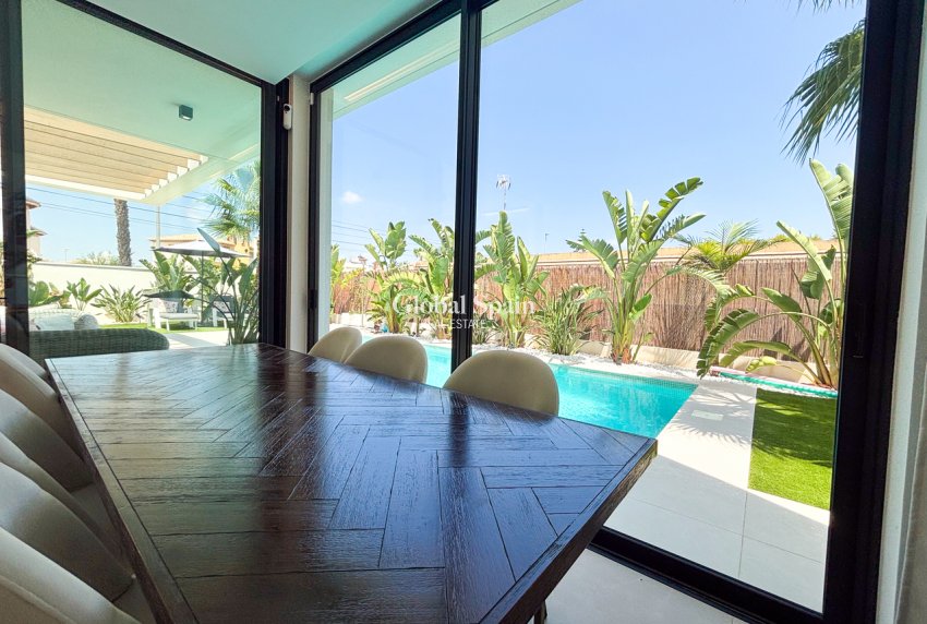 Resale - VILLA -
CABO ROIG - Costa Blanca