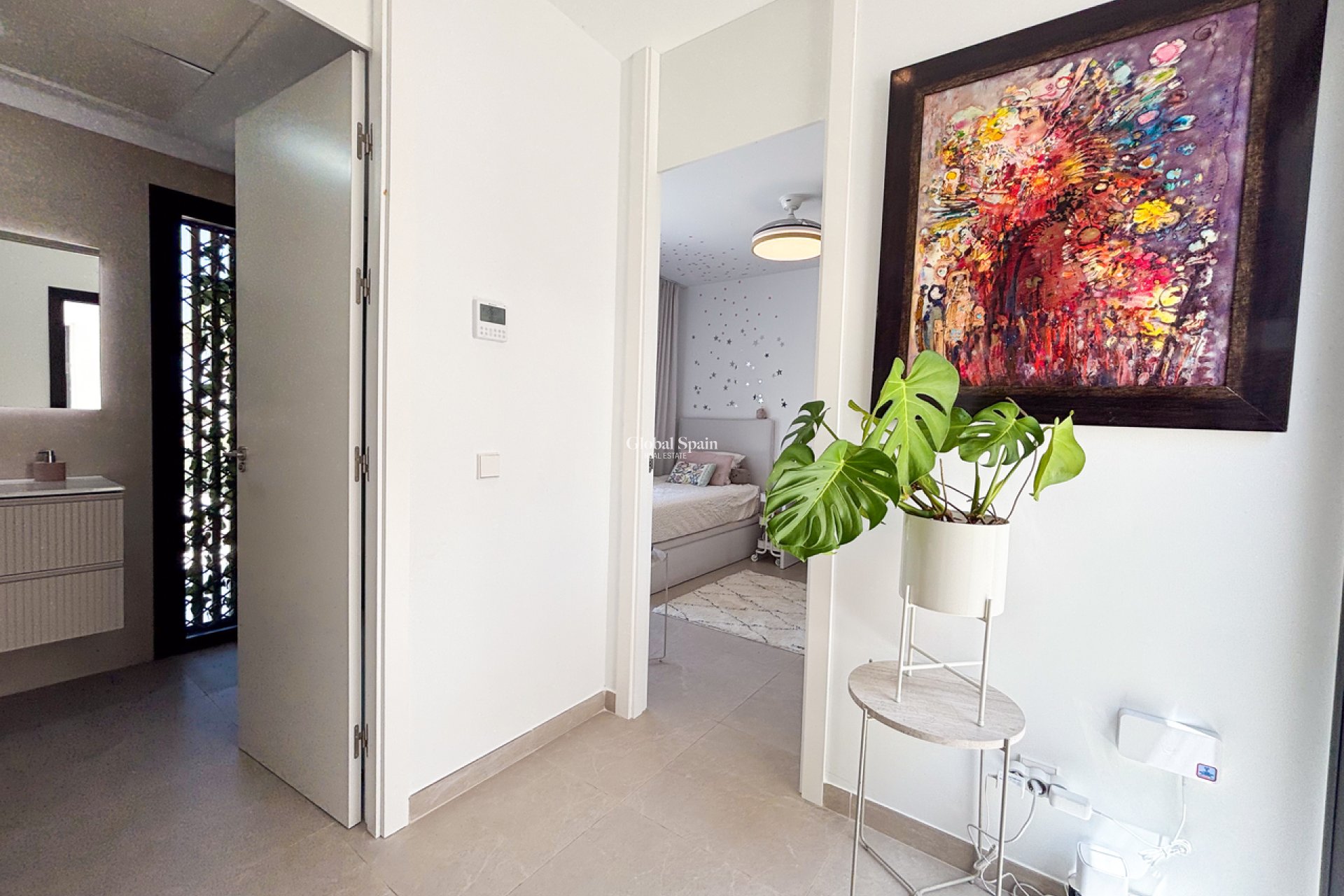 Resale - VILLA -
CABO ROIG - Costa Blanca