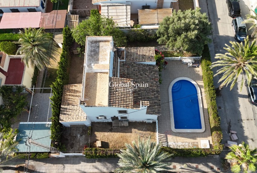 Resale - VILLA -
CABO ROIG - Costa Blanca