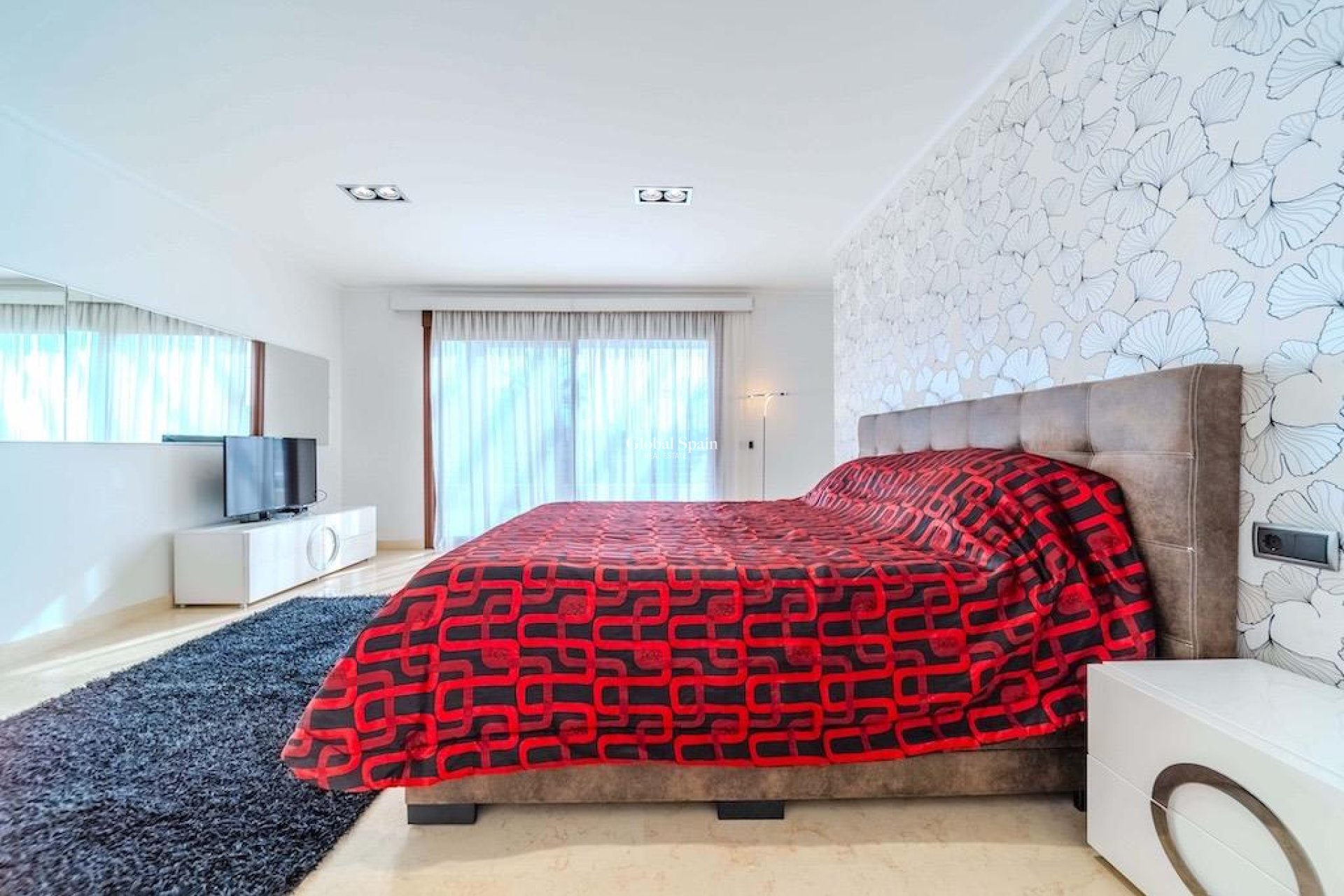 Resale - Villa -
CABO ROIG - Costa blanca