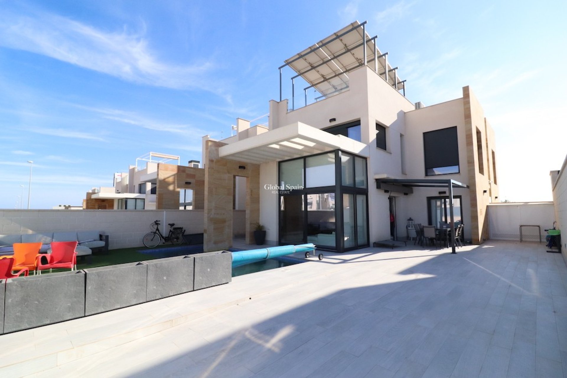 Resale - Villa -
CABO ROIG - Lomas de Cabo Roig