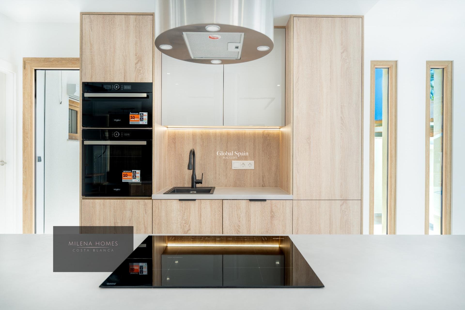 Resale - VILLA -
CABO ROIG