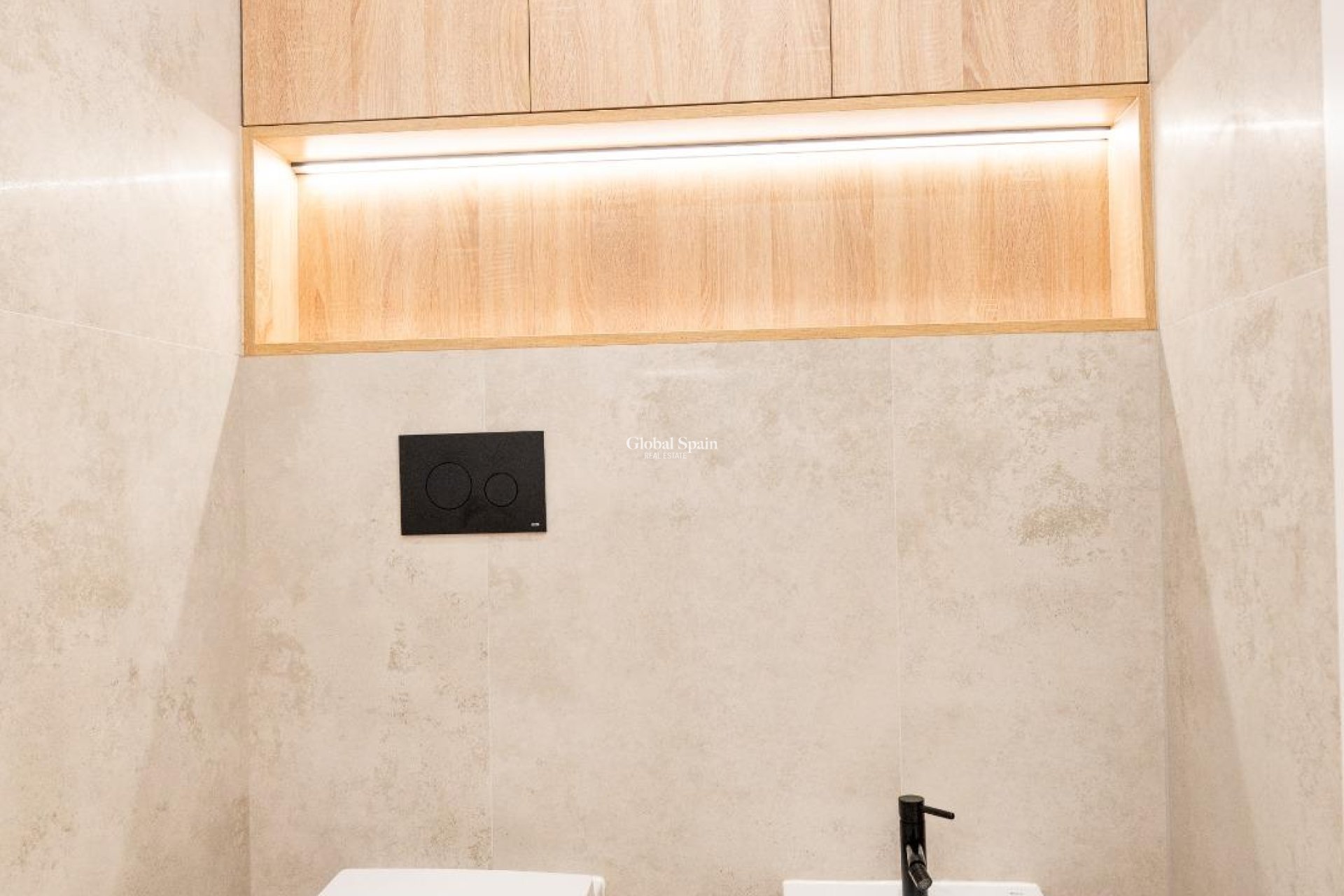 Resale - VILLA -
CABO ROIG