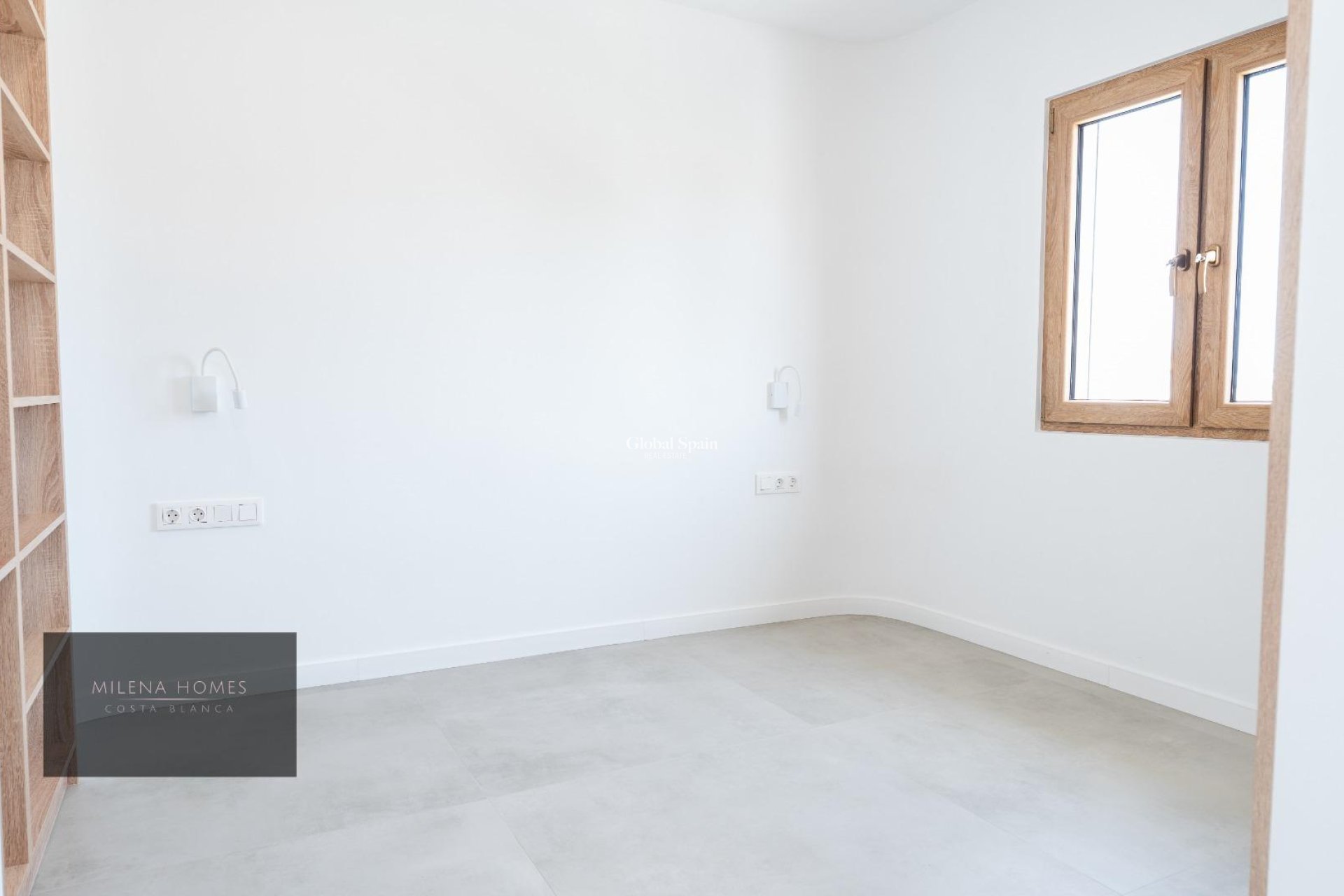 Resale - VILLA -
CABO ROIG