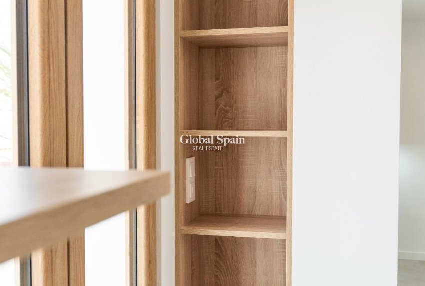 Resale - VILLA -
CABO ROIG