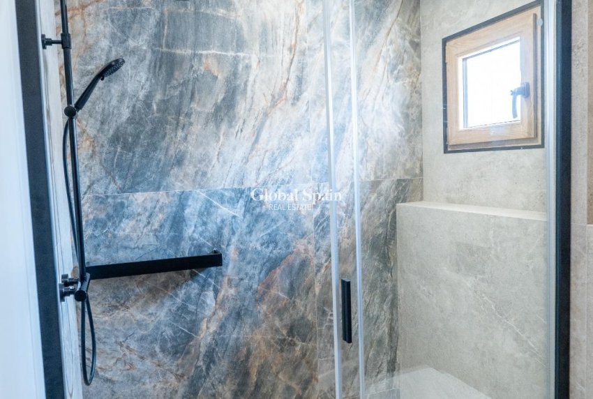 Resale - VILLA -
CABO ROIG