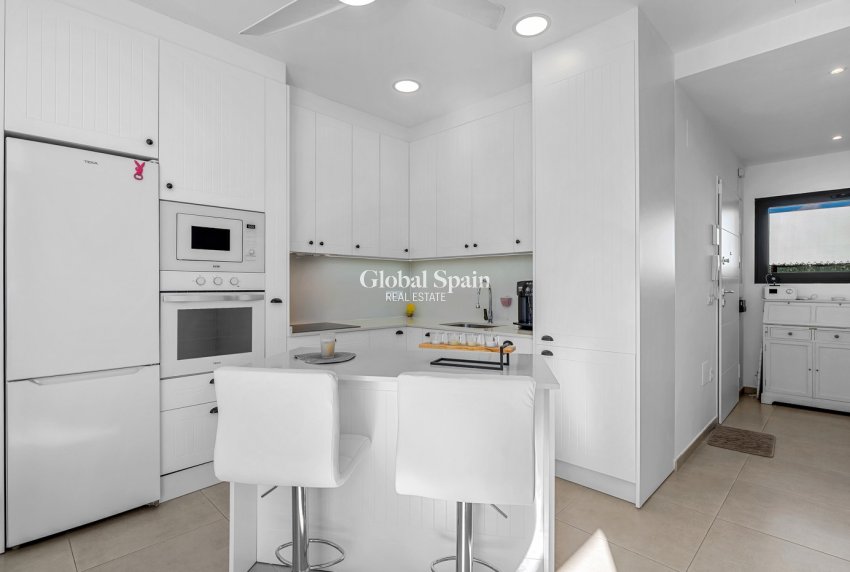 Resale - VILLA -
CALASPARRA - Inland