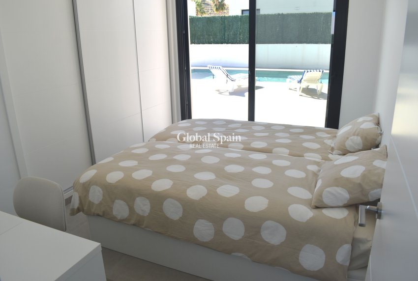 Resale - VILLA -
CALASPARRA - Inland