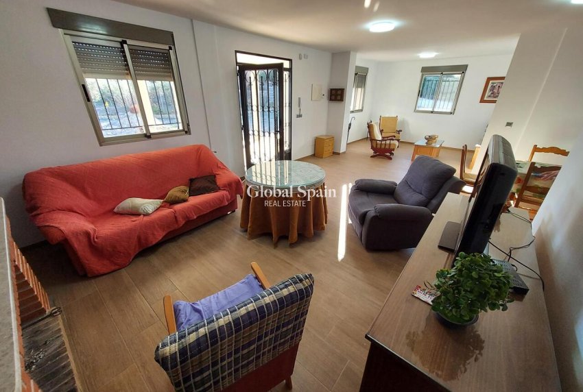 Resale - VILLA -
CALASPARRA - Inland