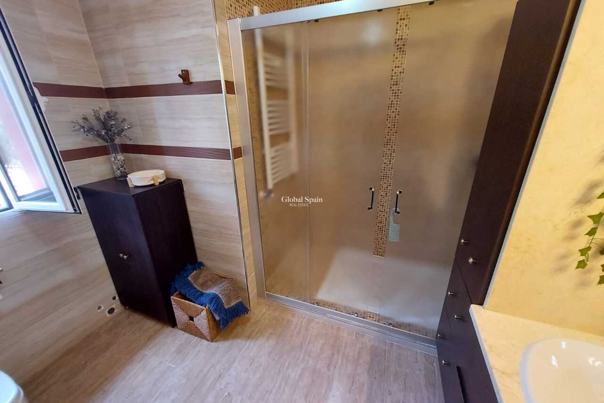 Resale - VILLA -
CALASPARRA - Inland