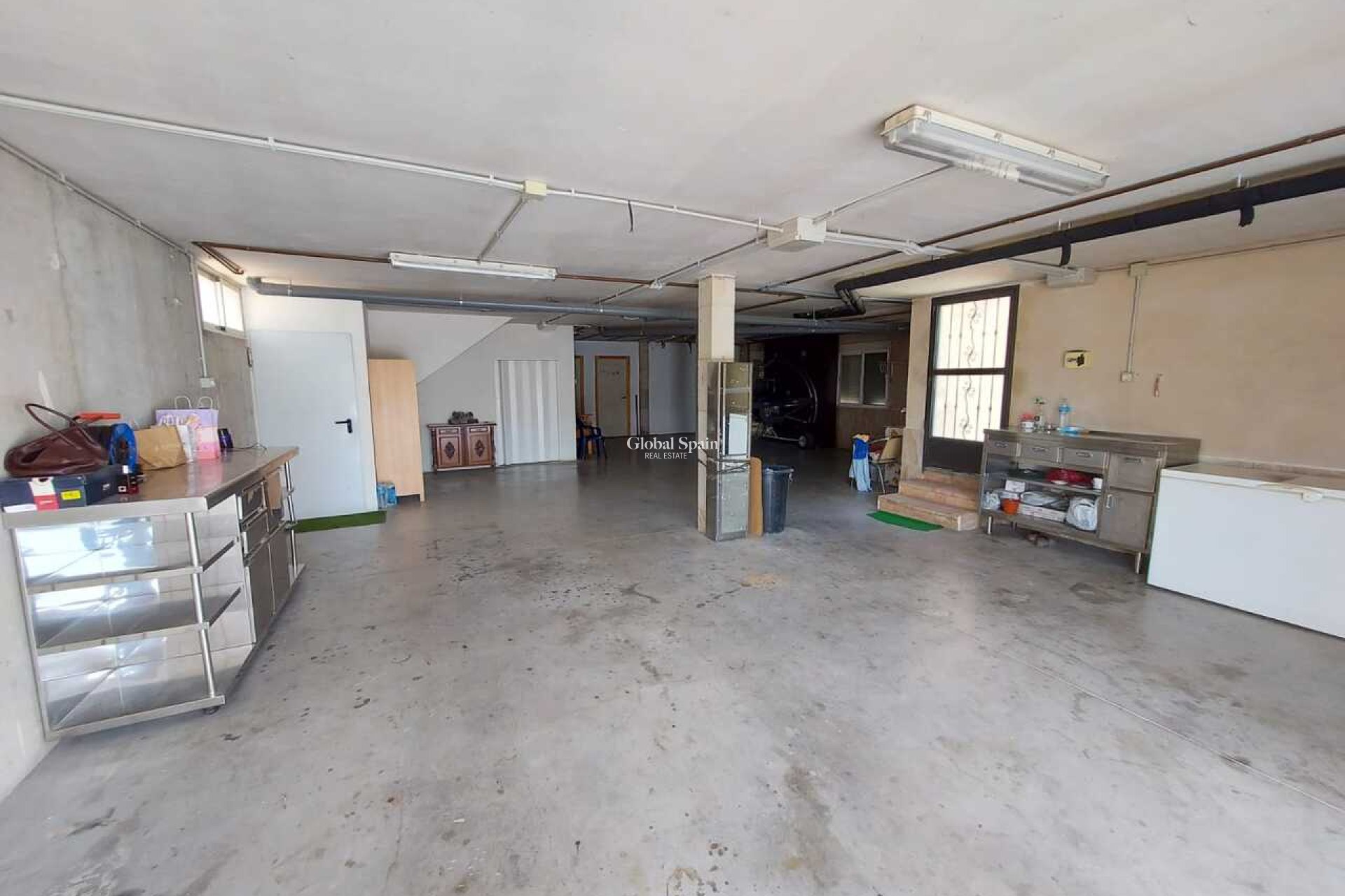 Resale - VILLA -
CALASPARRA - Inland