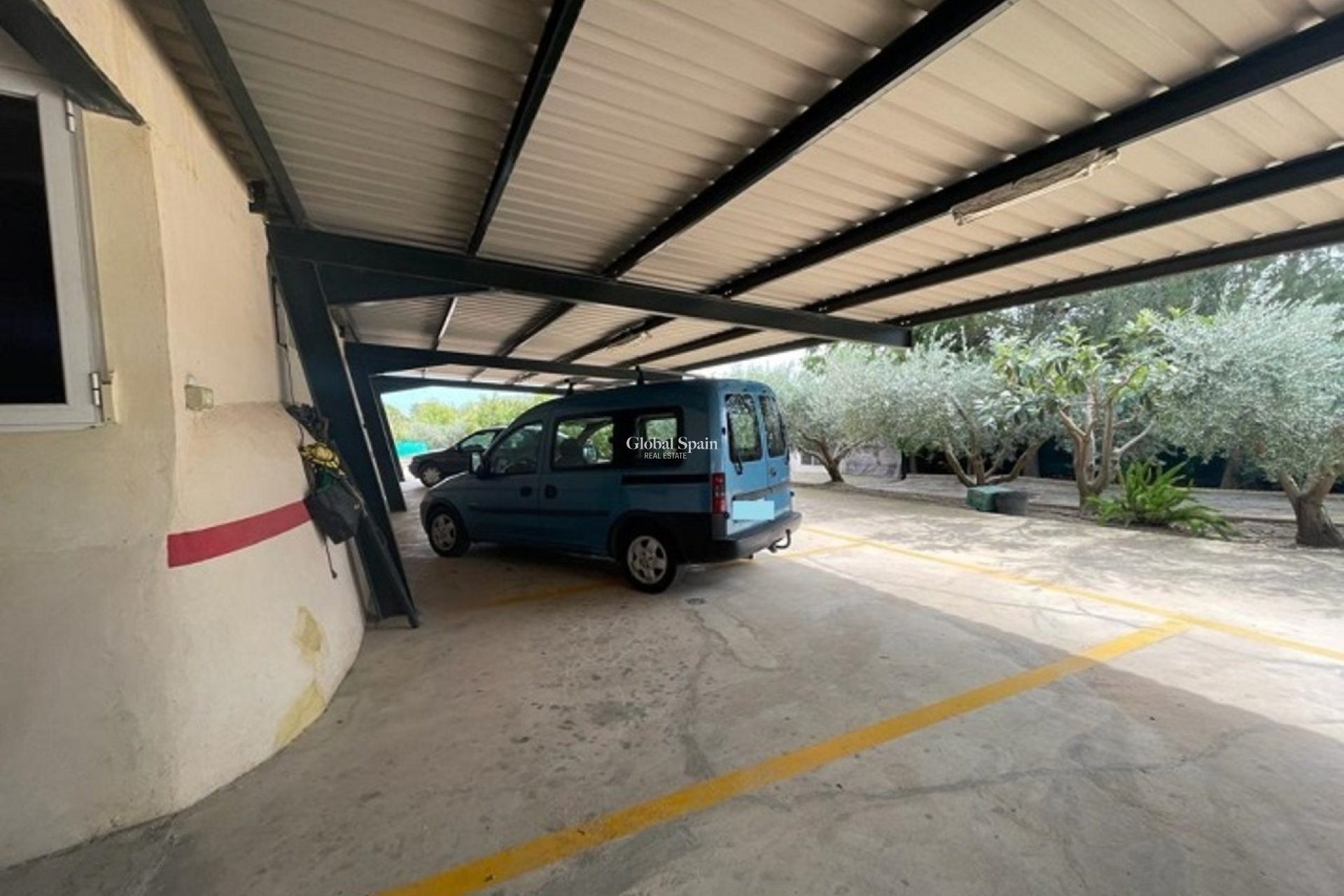 Resale - VILLA -
CALASPARRA - Inland