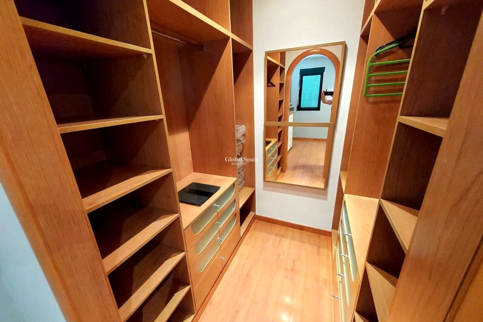 Resale - VILLA -
CALASPARRA - Inland