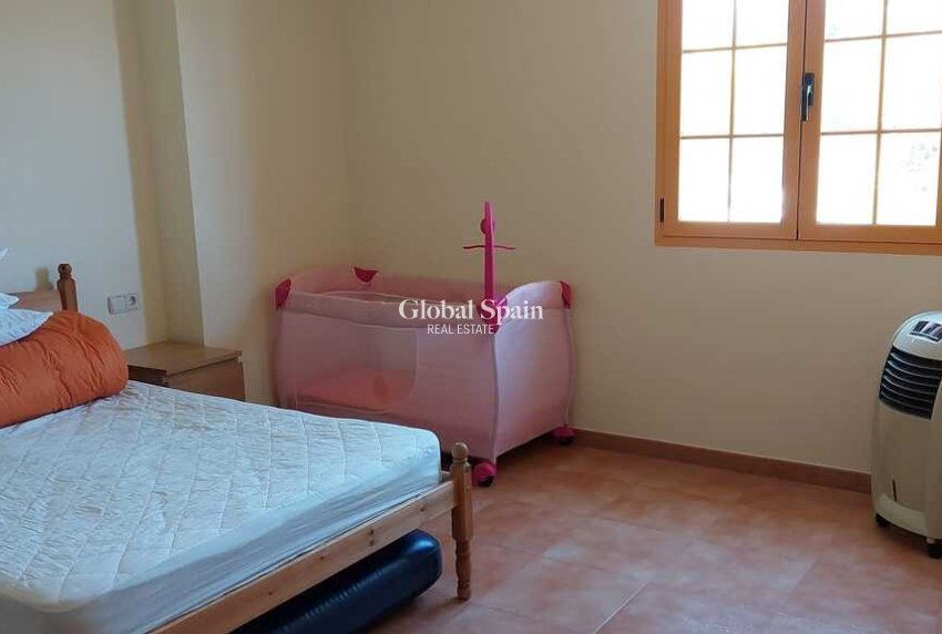 Resale - VILLA -
CALASPARRA - Inland