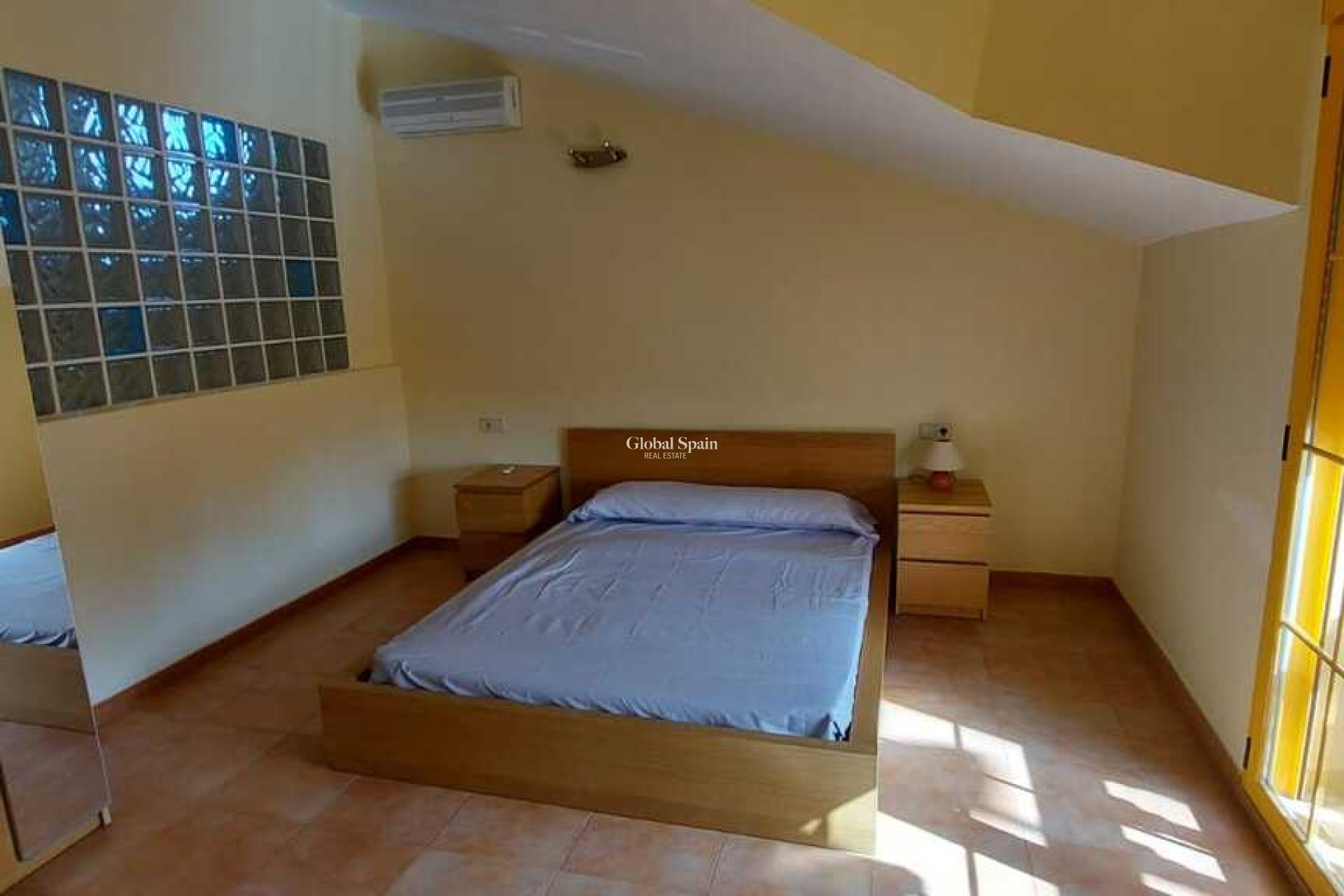 Resale - VILLA -
CALASPARRA - Inland
